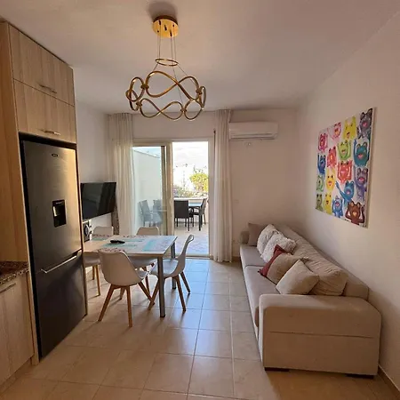 Cosy With Sunny Terrace, Illyria Beach, Durres, Albania Appartamento Durrës