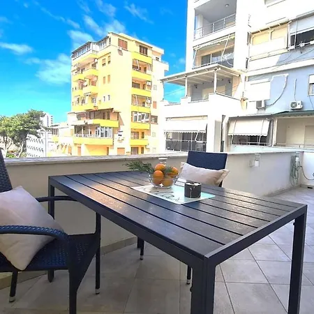 Cosy With Sunny Terrace, Illyria Beach, Durres, Albania Lägenhet Durrës