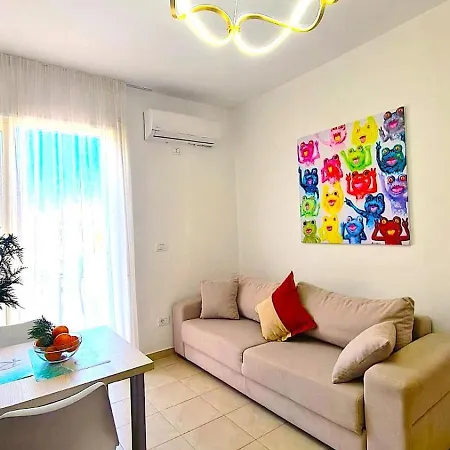 Appartamento Cosy With Sunny Terrace, Illyria Beach, Durres, Albania
